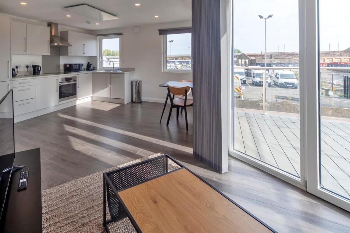 אשפורד Lovely 1 Bedroom Apartment In Ashford מראה חיצוני תמונה